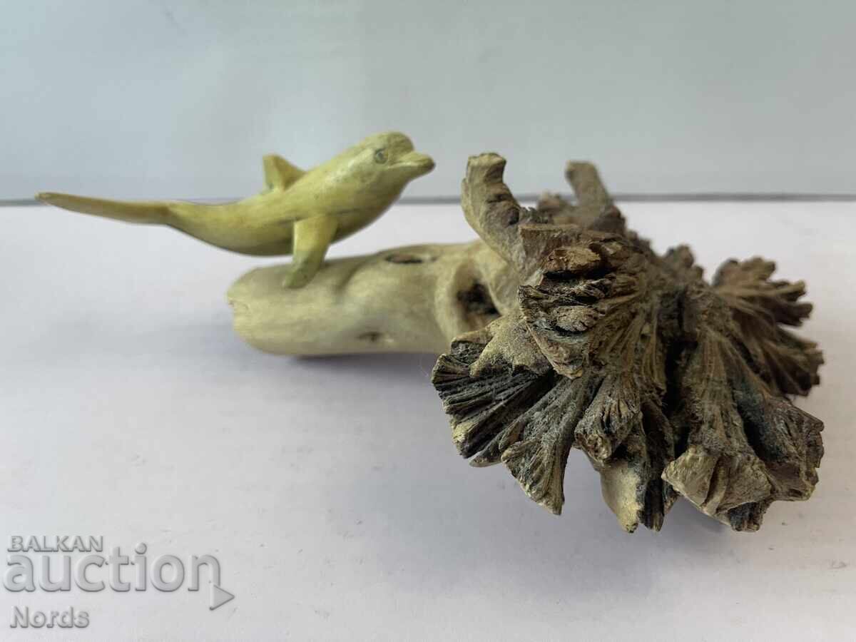 Ξύλινη φιγούρα Δελφίνι με τιμή 5.00 BGN | € 2.56 Ξύλινη φιγούρα Δελφίνι με τιμή 5.00 BGN | € 2.56