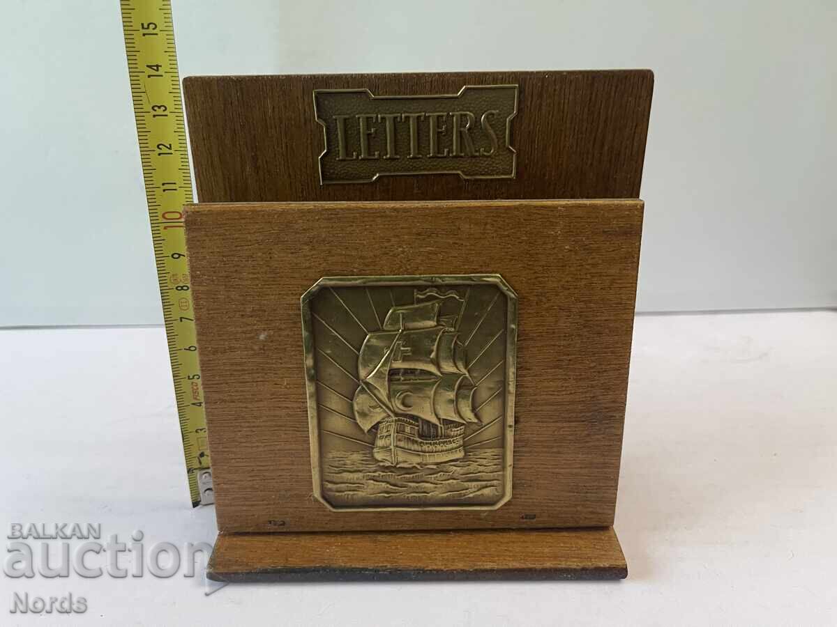 Ξύλινη βάση επιστολών - 5