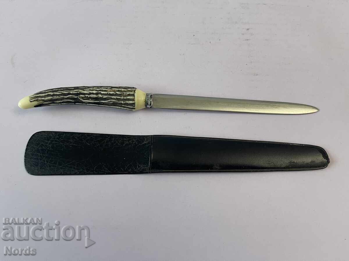 Μεταλλικό μαχαίρι επιστολών Μεταλλικό μαχαίρι επιστολών