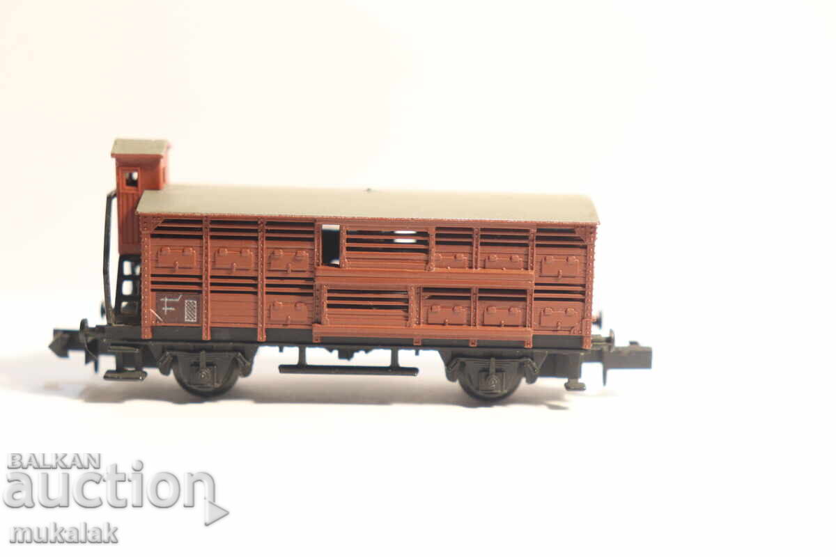 Delivery of ARNOLD 1/160 LOCOMOTIVE WAGON TRAIN TRAIN SET RAILWAY