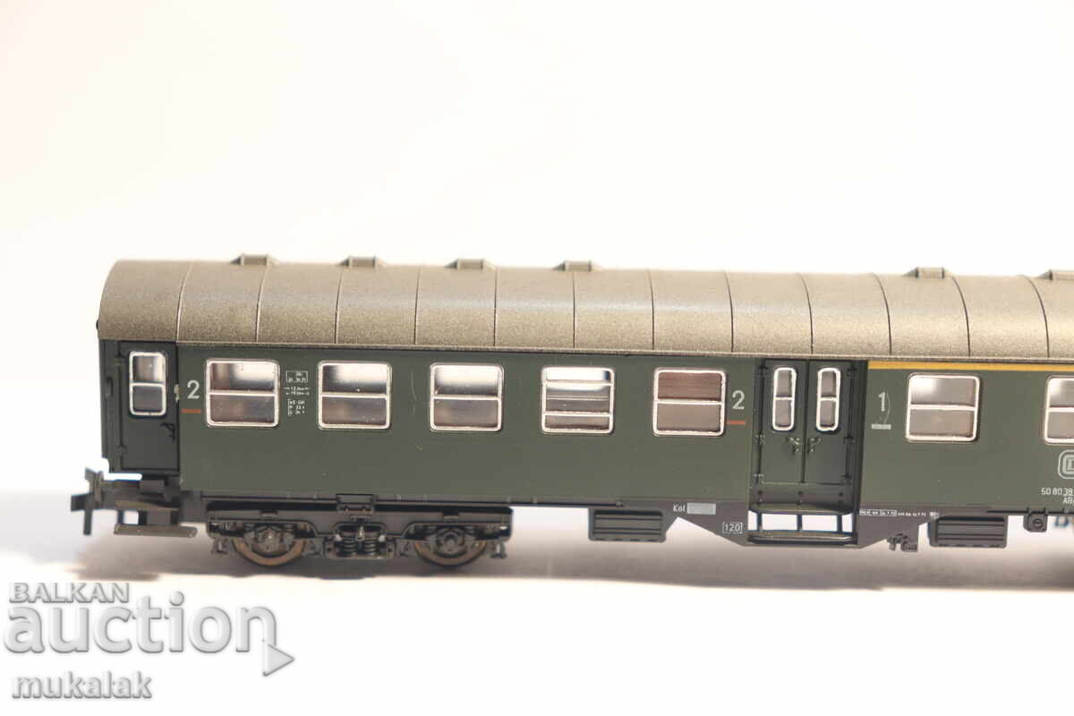 ROCO  1/160 ЛОКОМОТИВ ВАГОН ВЛАК ВЛАКЧЕ ЖП с цена 25.00 лв. | € 12.78