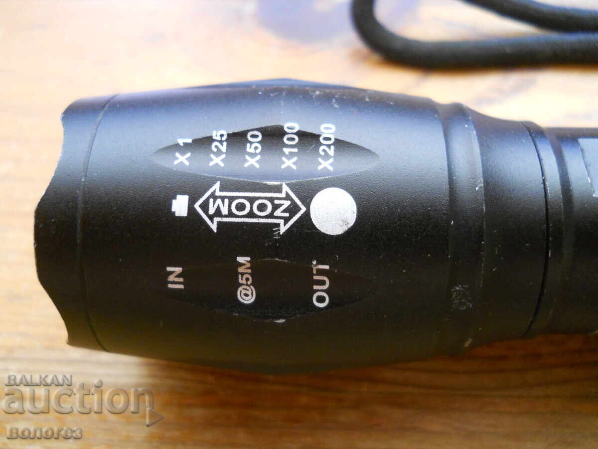 Powerful LED Flashlight "Tac Light" with price 25.00 BGN | € 12.78