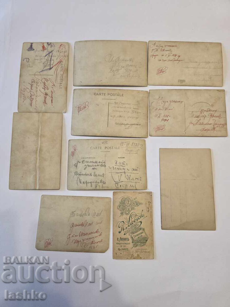 Delivery of Old military photos