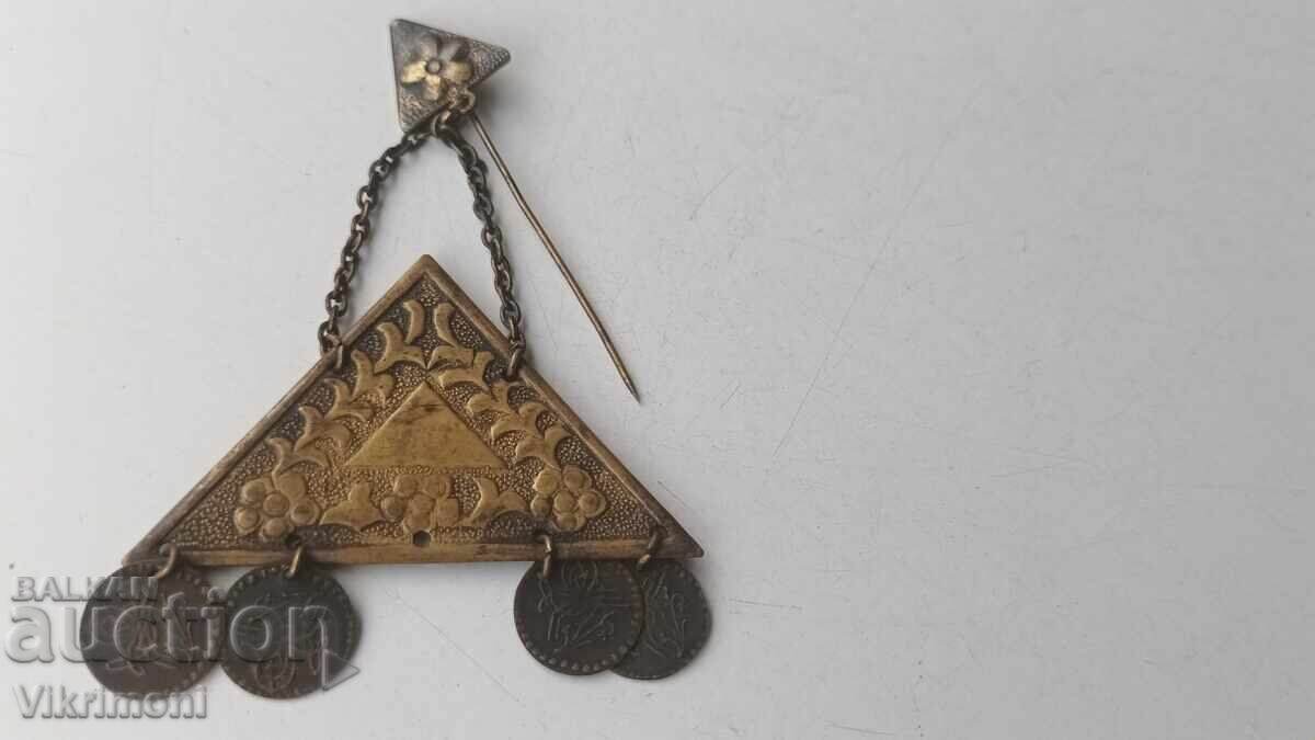 Revival-era jewelry, pin, headpiece, brooch - 6