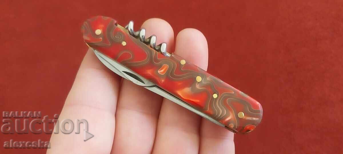 Μαχαίρι τσέπης με αγκάθια με τιμή 40.00 BGN | € 20.45