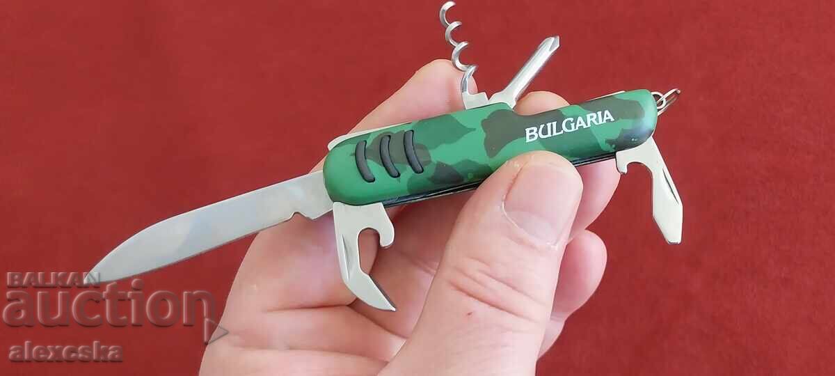 Delivery of A small pocket knife