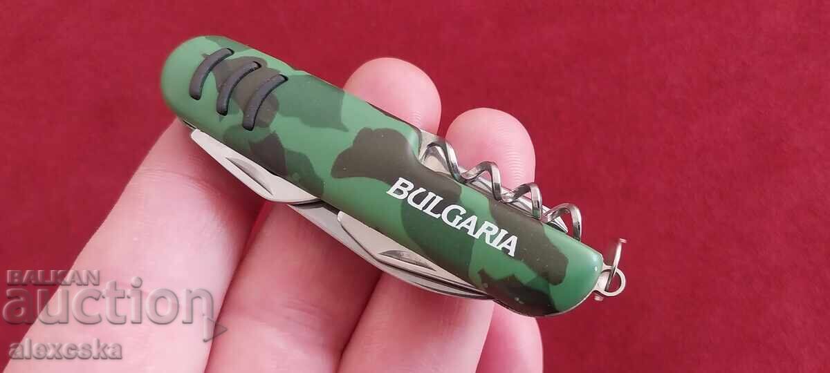 A small pocket knife - 5