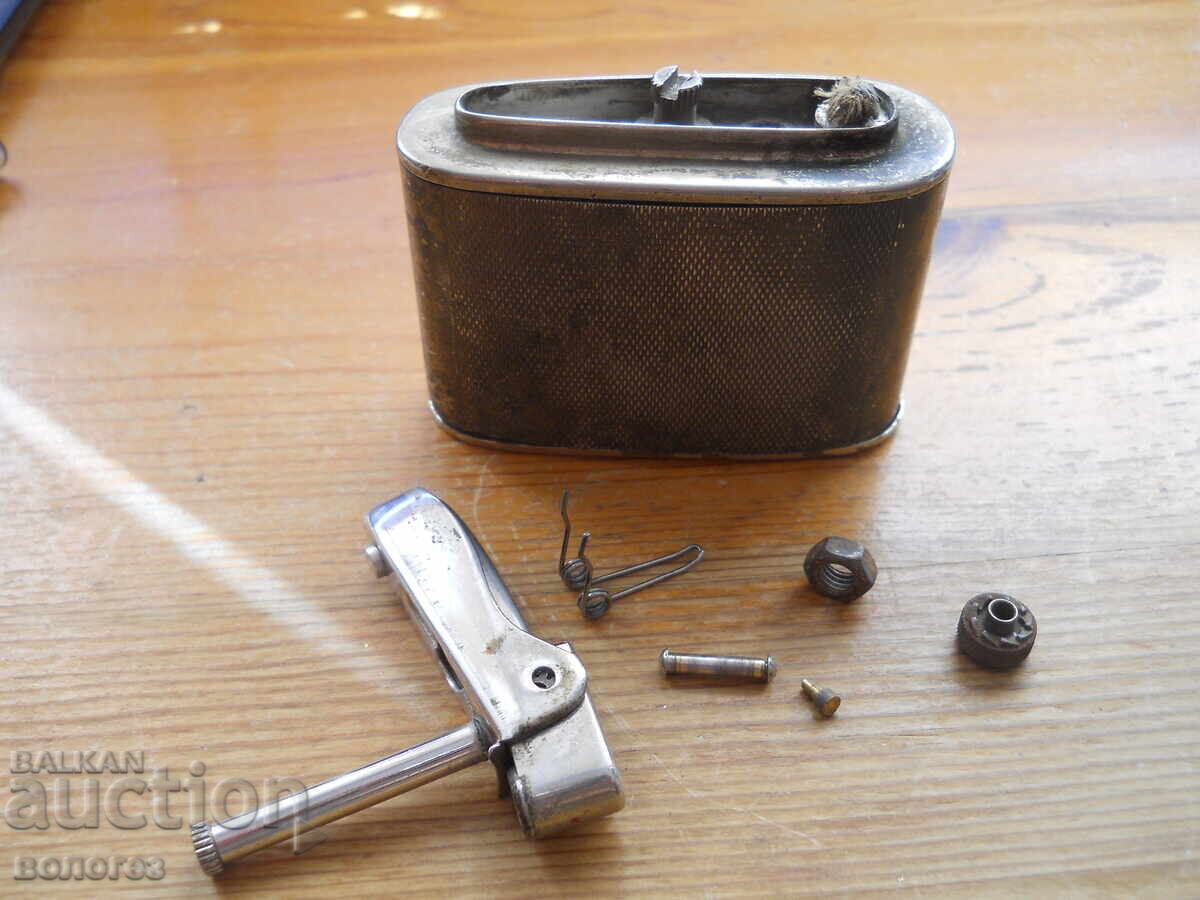 Delivery of Old table gasoline lighter "Rowenta Bridge"