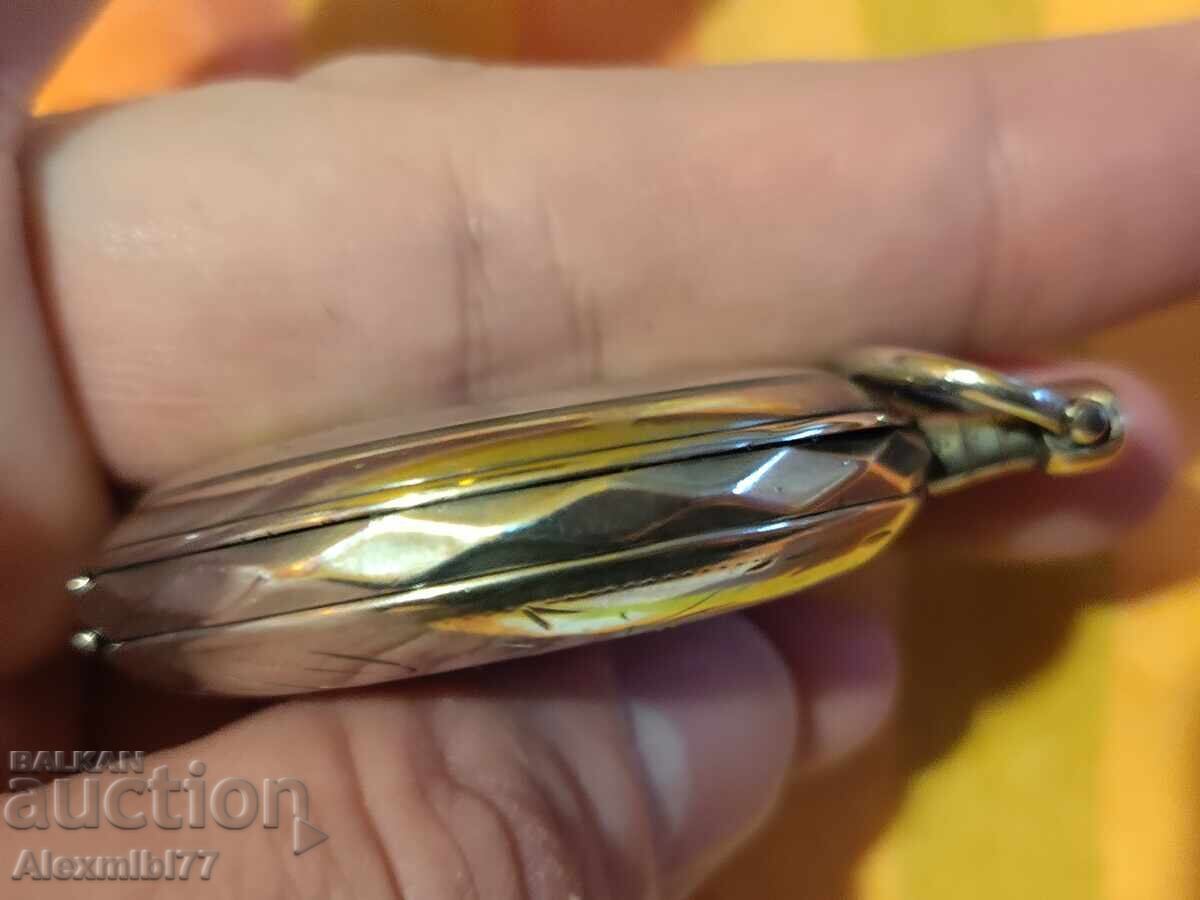 Delivery of Silver Pocket Watch - Working