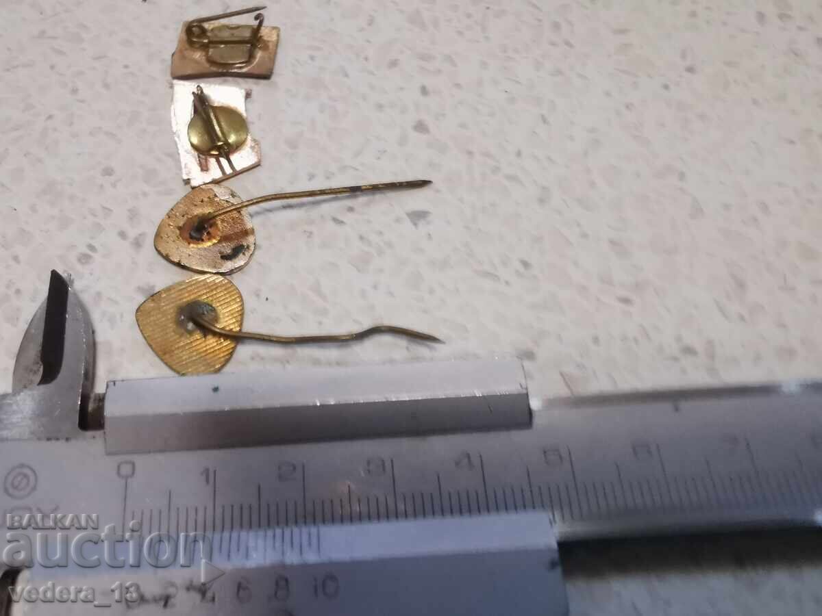 Licitație LOT INSIGNE-EMAILBRONZ Licitație LOT INSIGNE-EMAILBRONZ