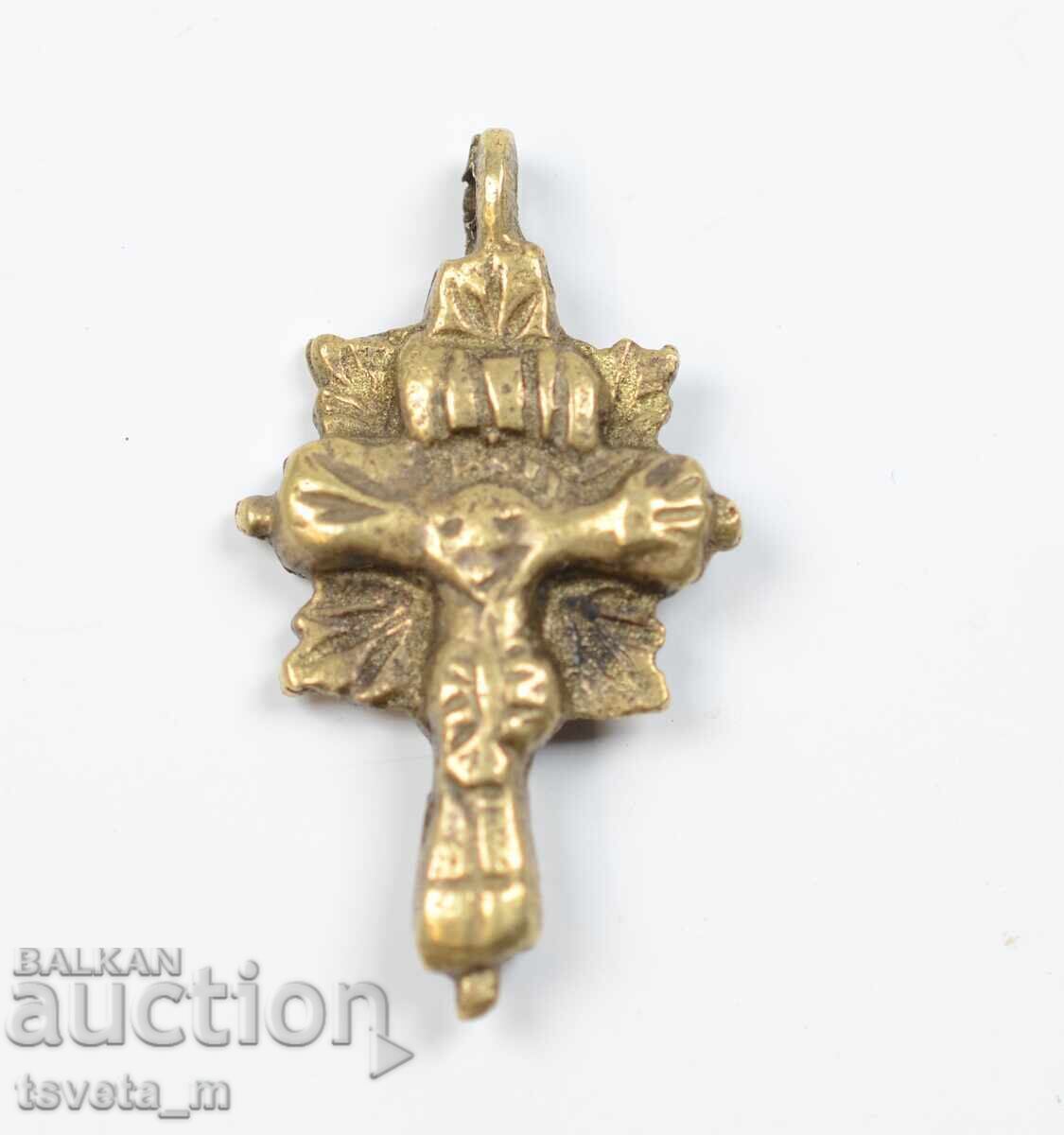 Χάλκινο σταυρόσχημο φυλαχτό Βασίλειο Βουλγαρίας με τιμή 25.00 BGN | € 12.78 Χάλκινο σταυρόσχημο φυλαχτό Βασίλειο Βουλγαρίας με τιμή 25.00 BGN | € 12.78