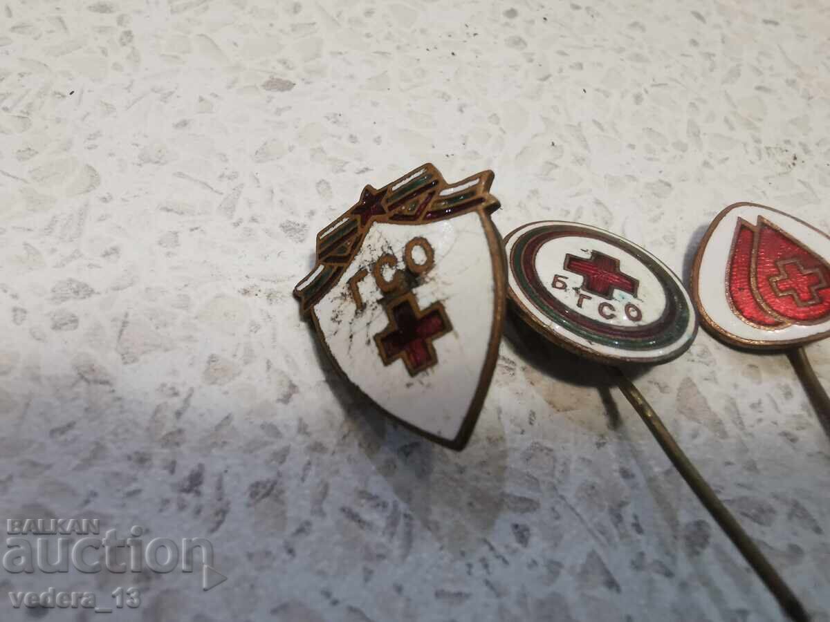 LOT INSIGNE-EMAILBRONZ cu preț 13.00 BGN | € 6.65