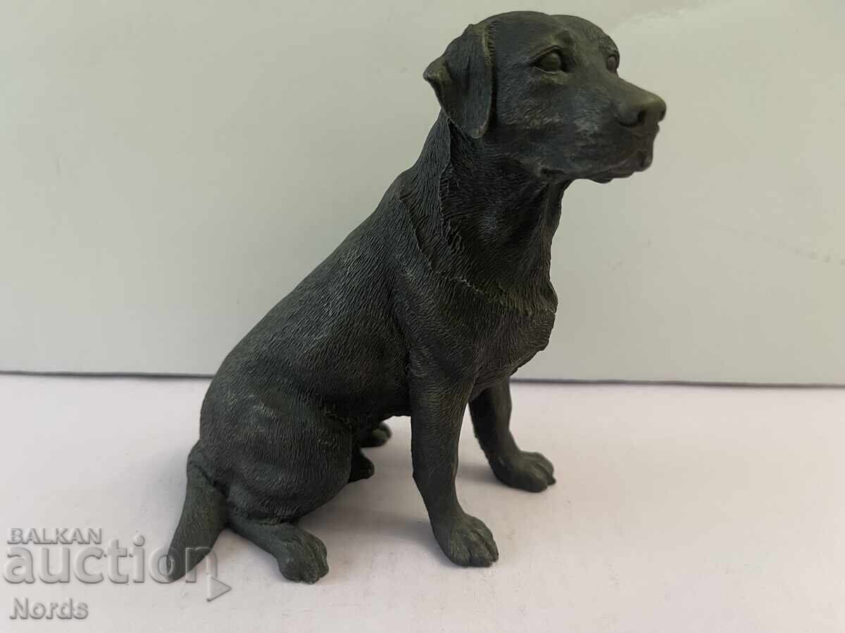Labrador figurine - 6 Labrador figurine - 6