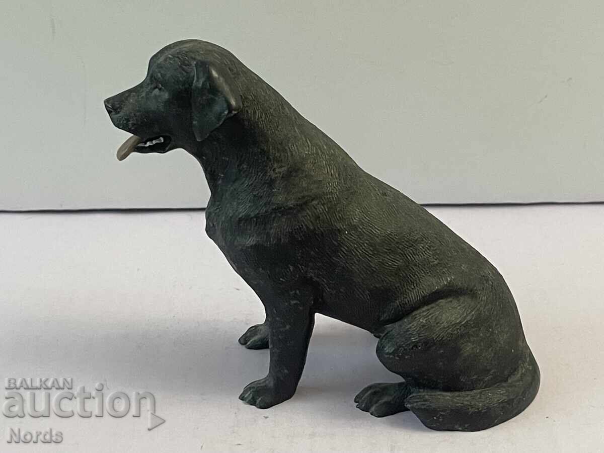 Auction  Dog figure