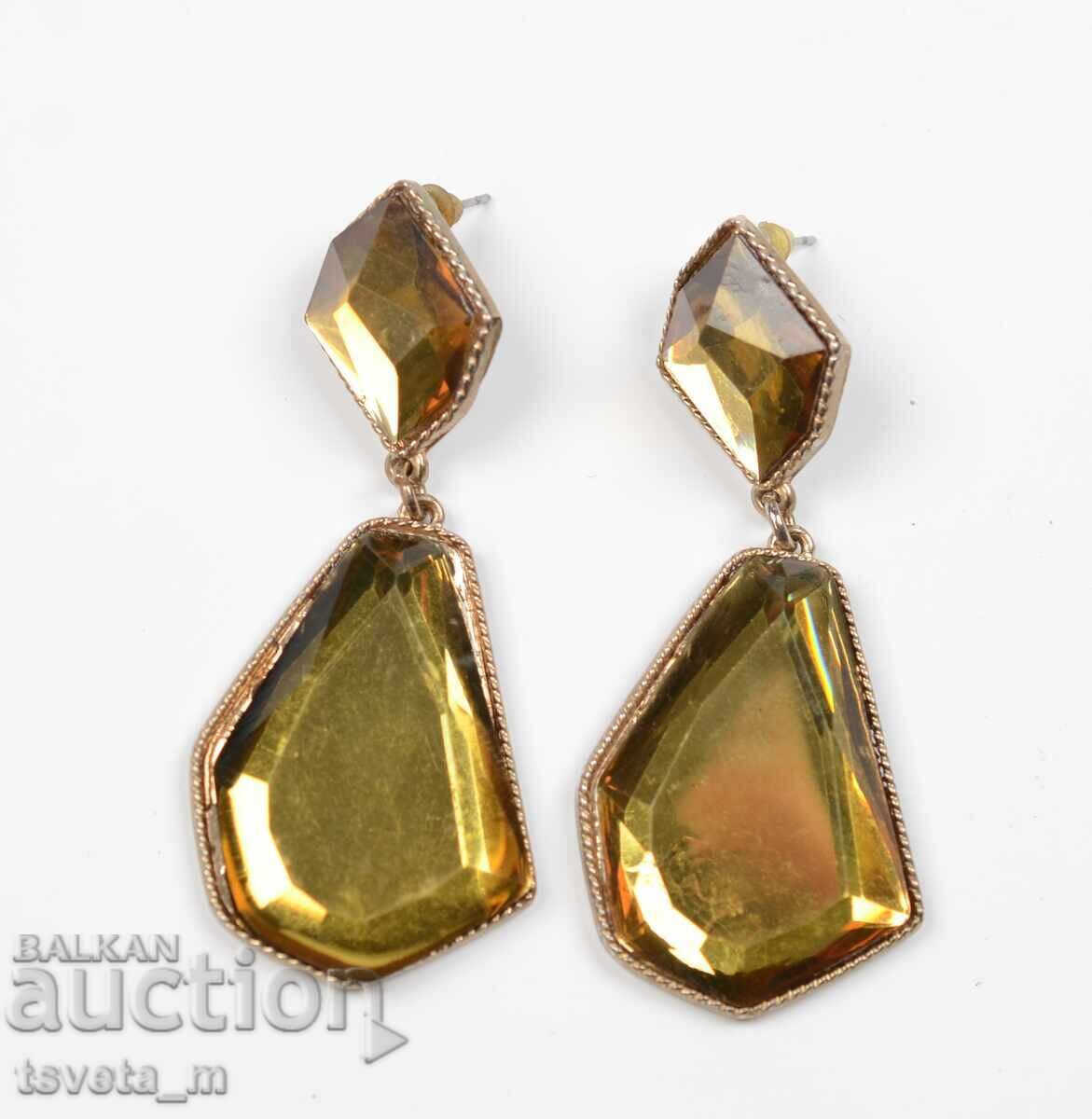 Обици Обици