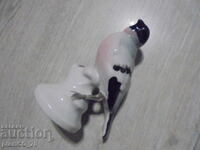 №*8389 Παλιό πορσελάνινο ειδώλιο
