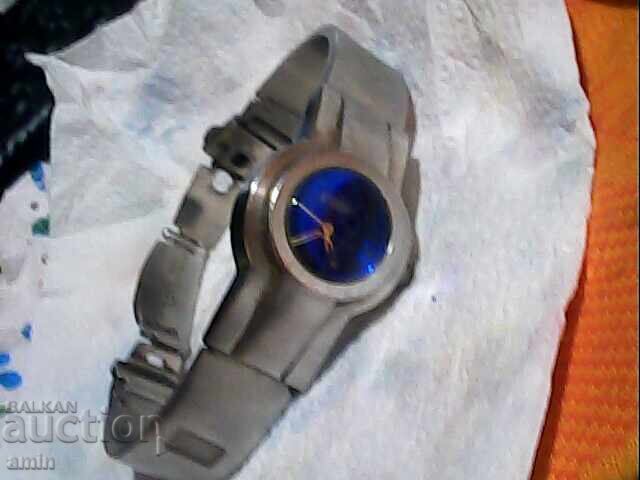 Japanese 4-hour Strom watch, original, working, no battery with price 25.00 BGN | € 12.78 Japanese 4-hour Strom watch, original, working, no battery with price 25.00 BGN | € 12.78