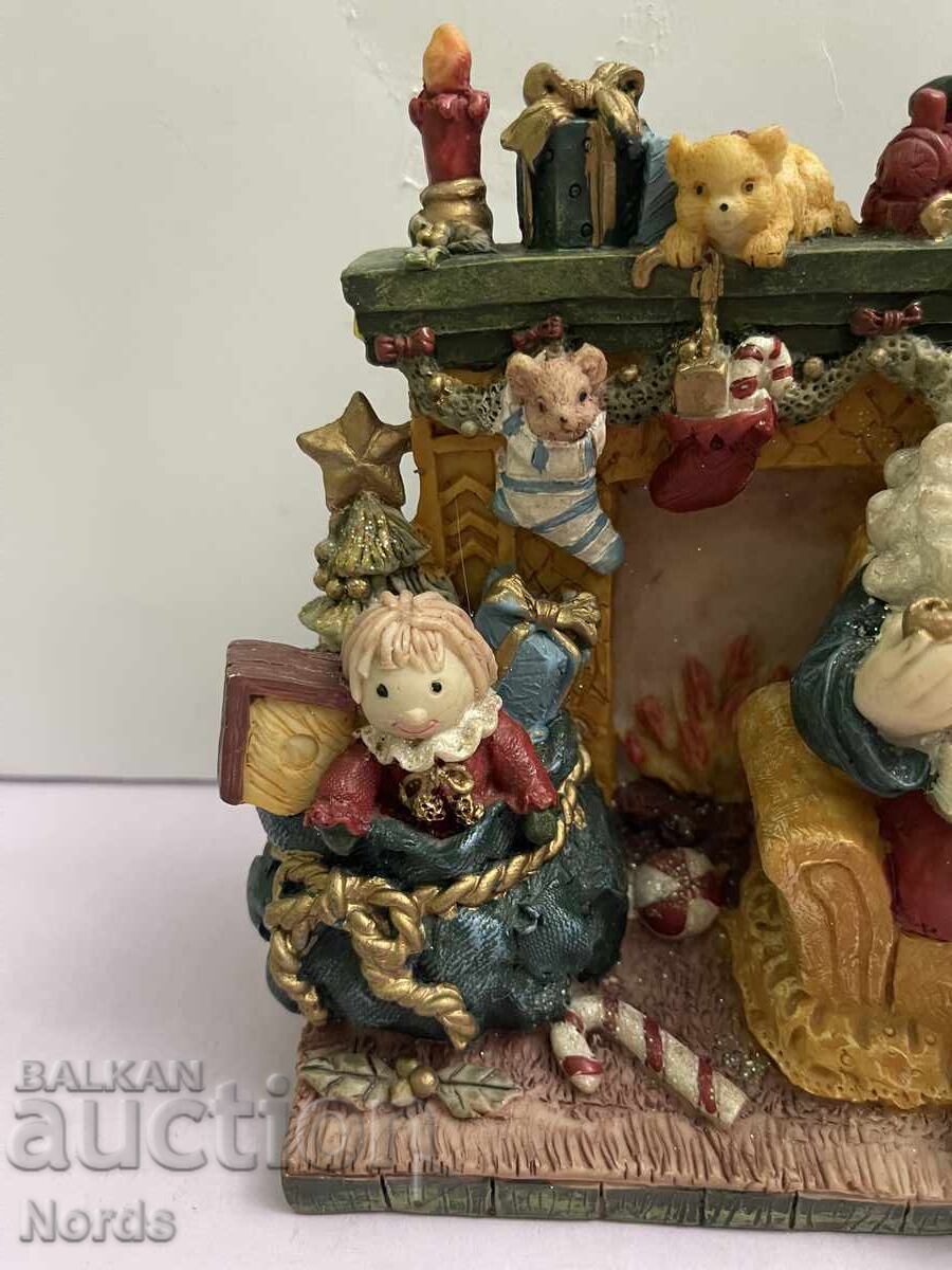 Δημοπρασία Χριστουγεννιάτικο ειδώλιο