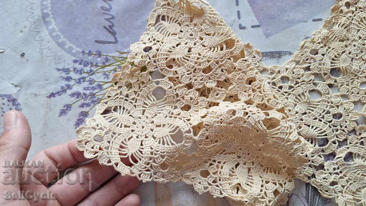 ✅ HANDMADE KNITWEAR/LACE/SQUARE❗ with price 1.51 BGN | € 0.77