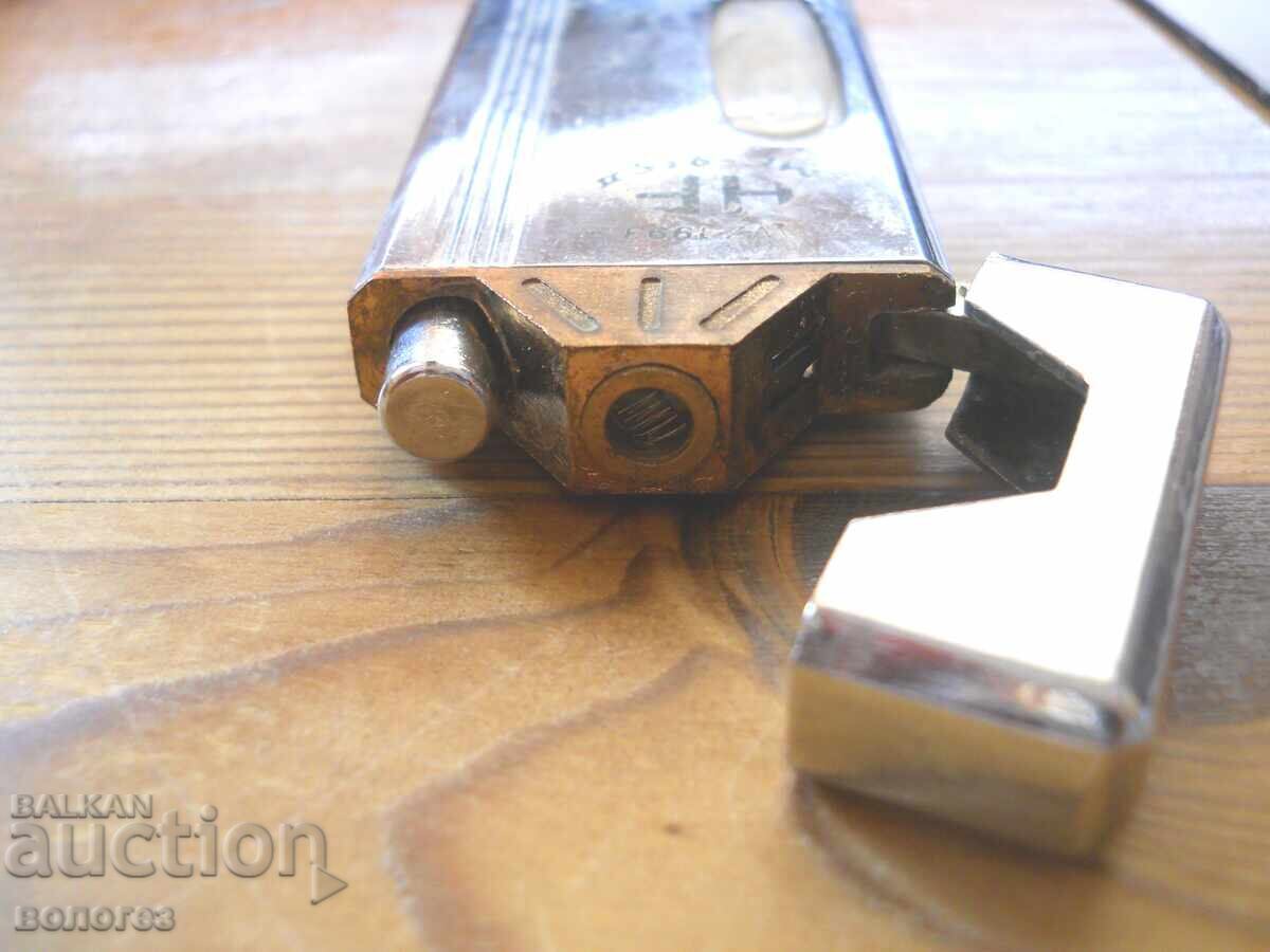 Auction  Windproof Gas Lighter