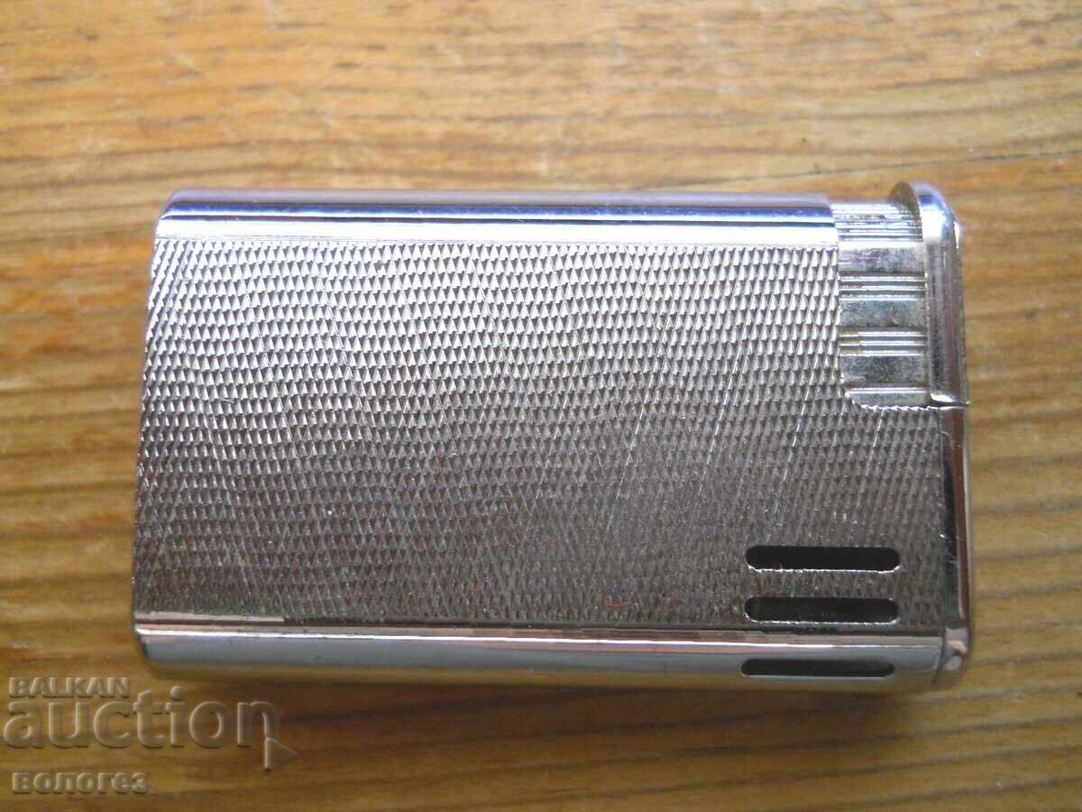 "Maxim lady" Gas Lighter "Maxim lady" Gas Lighter