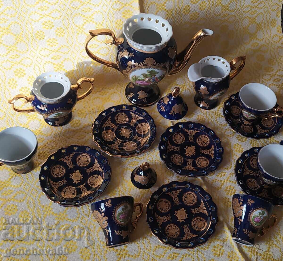 Splendid serviciu de ceai din cobalt „Romeo și Julieta”, 17 piese cu preț € 170.00 | 332.49 BGN