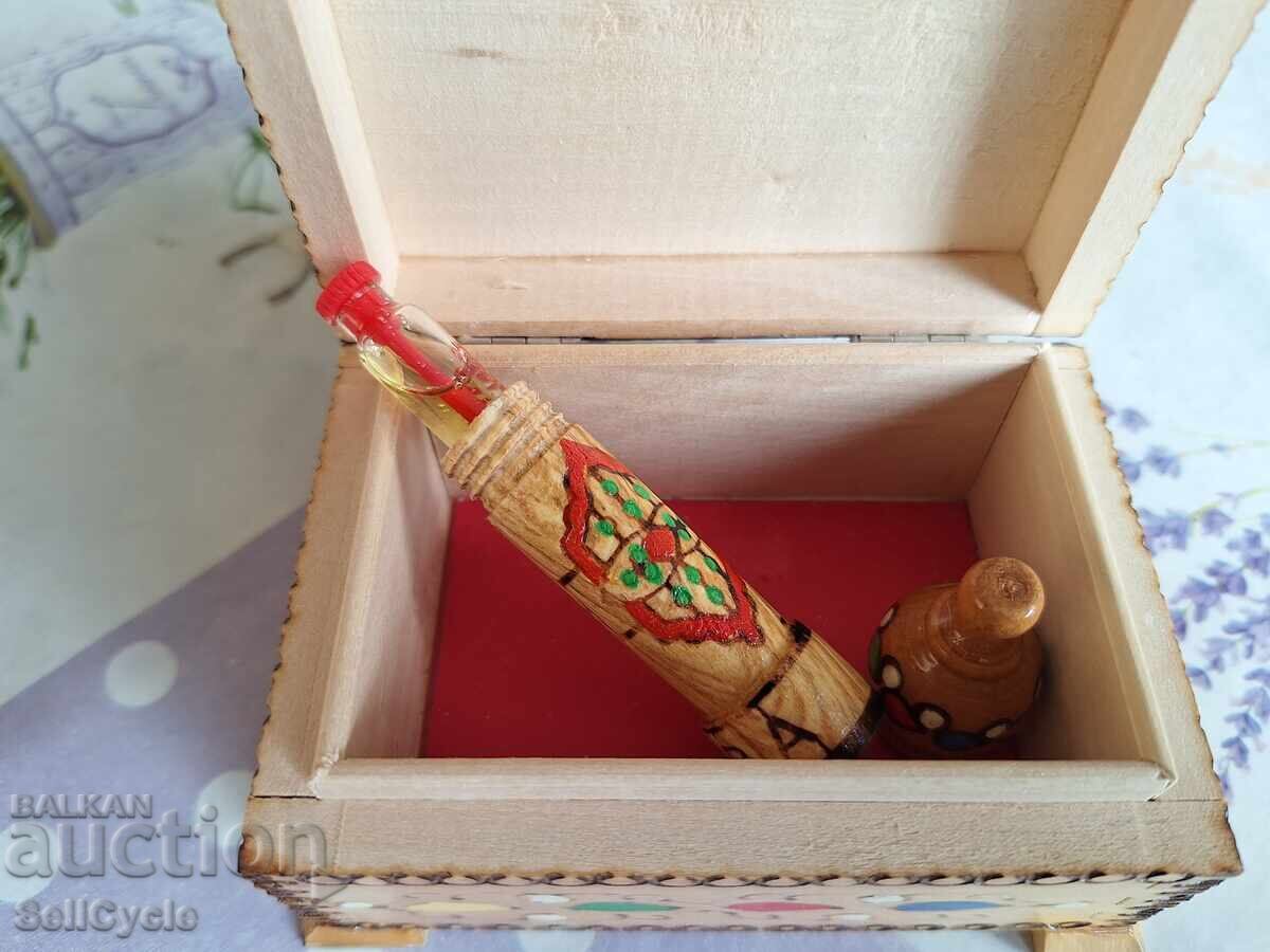 ✅CUTIE DE LEMN PICTATĂ PENTRU BIJUTERII ❗ cu preț 0.01 BGN | € 0.01