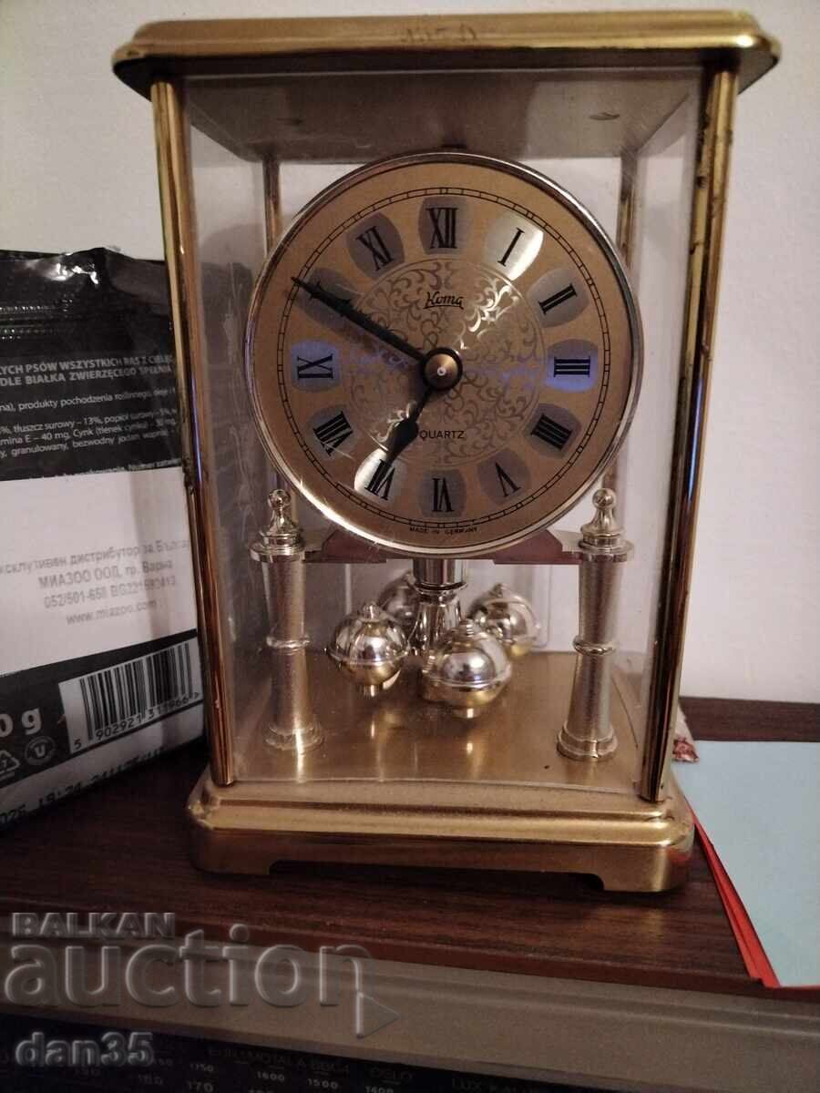 DESK CLOCK