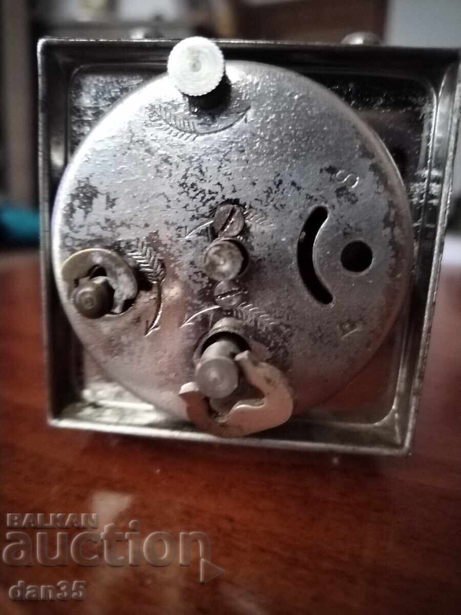 ΓΡΑΦΕΙΟ ΡΟΛΟΙ με τιμή 0.01 BGN | € 0.01