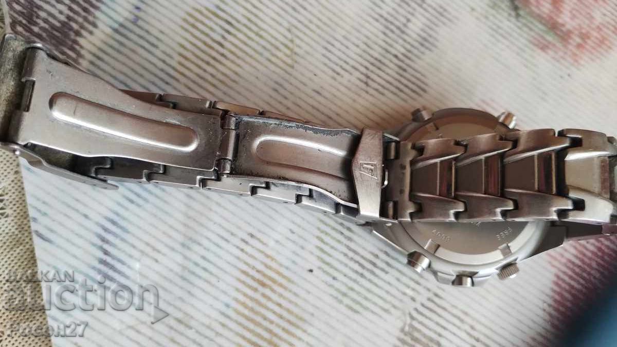 Електронен часовник хронограф festina с цена € 140.00 | 273.82 лв.