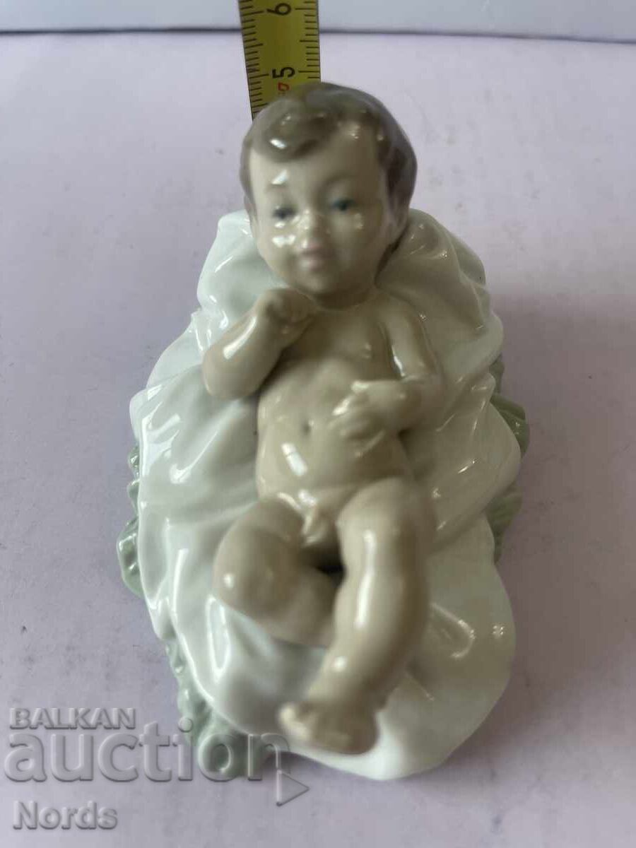 NAO porcelain figurine - 6 NAO porcelain figurine - 6