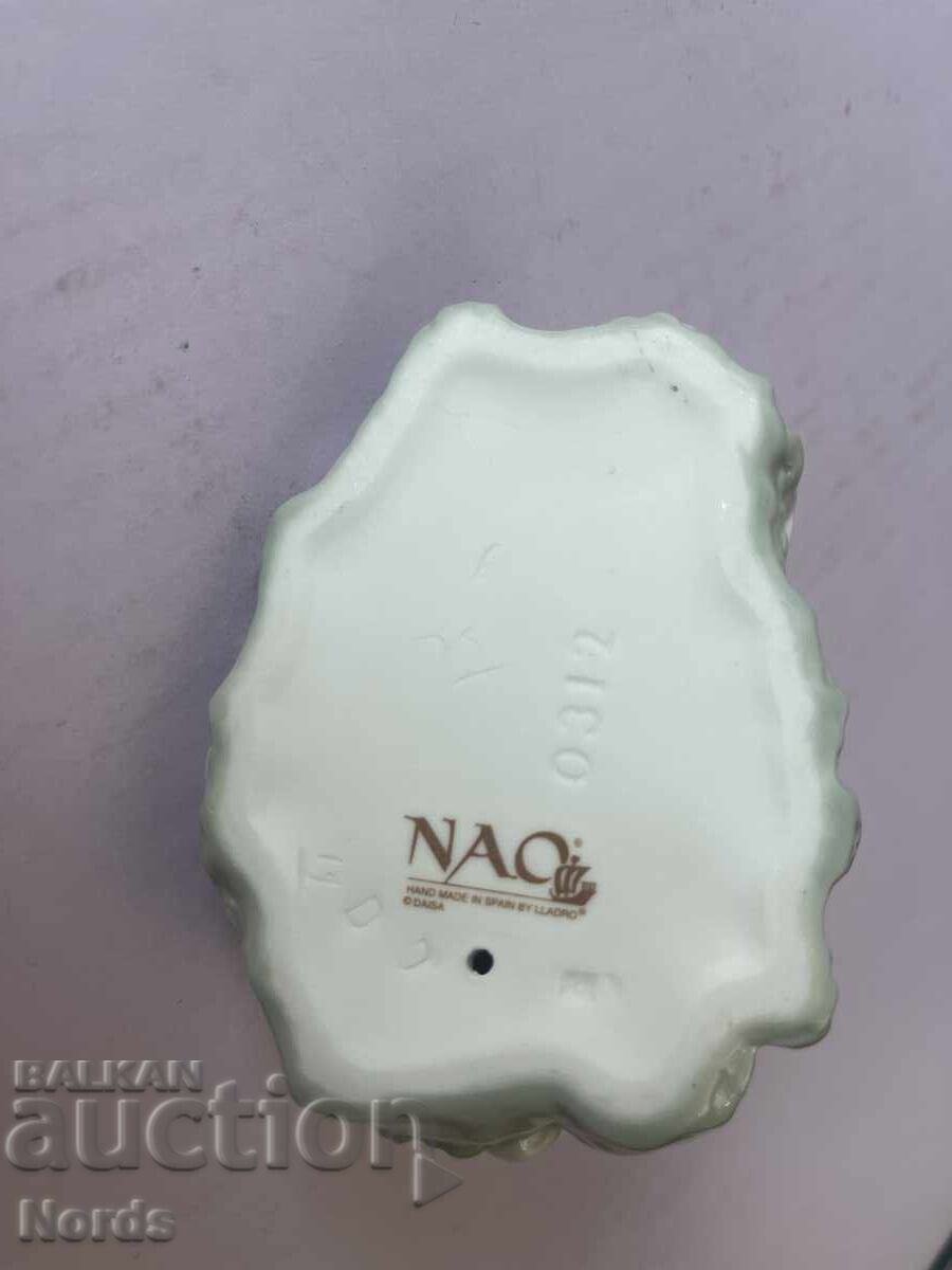 NAO porcelain figurine - 7 NAO porcelain figurine - 7
