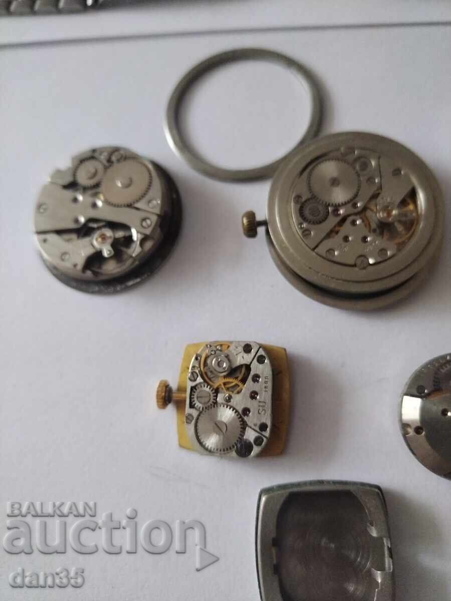 Delivery of LOT OF WATCH MOVEMENTS