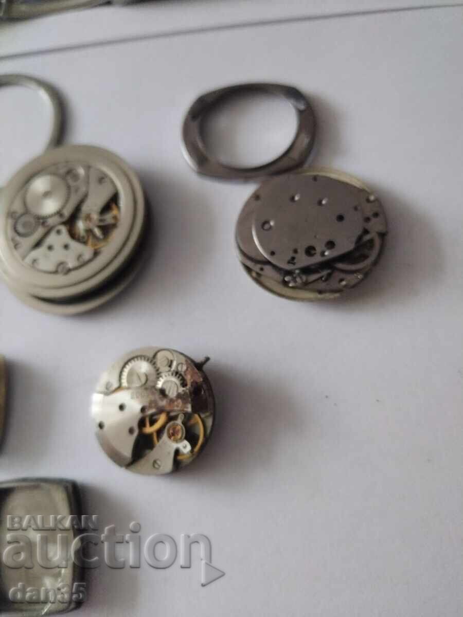 LOT OF WATCH MOVEMENTS - 5