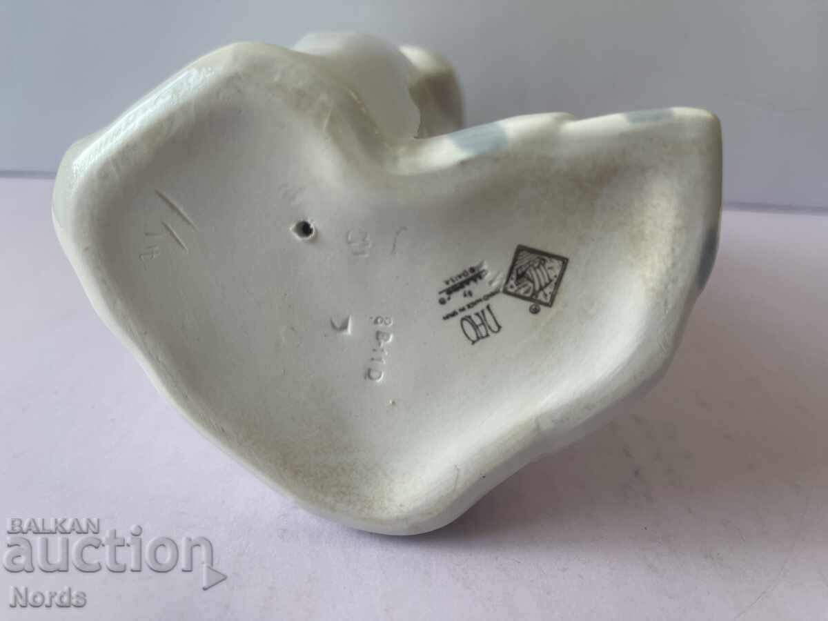 ΝΑΟ πορσελάνινο ειδώλιο - 5 ΝΑΟ πορσελάνινο ειδώλιο - 5