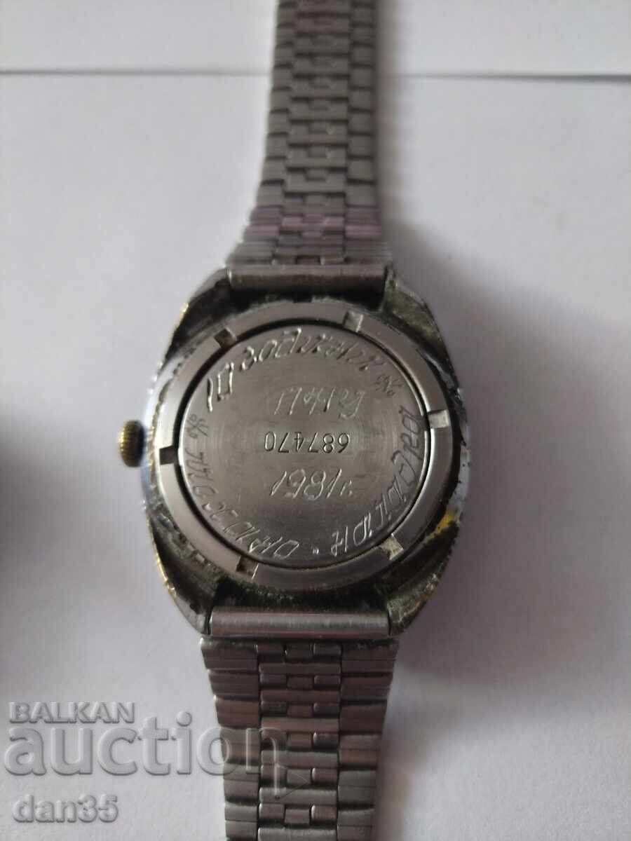 Delivery of LOT OF MANUAL MECHANICAL WATCHES