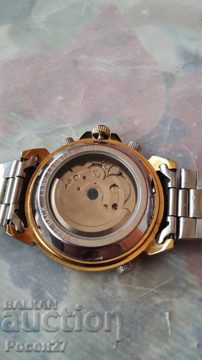 Delivery of Automatic watch leno leontis