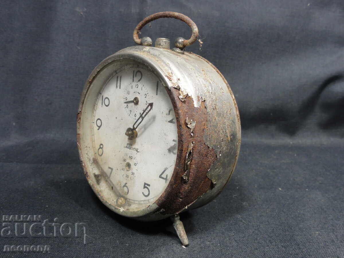 Auction  BZT STAR RETRO SOCIALIST NRB MECHANICAL WATCH ALARM CLOCK RODINA