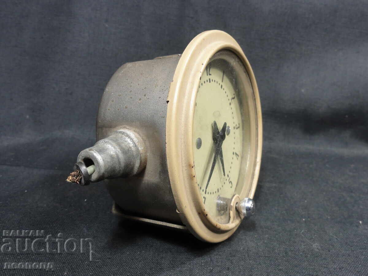 BZTs STAR RETRO SOCIALIST USSR CAR CLOCK with price 9.50 BGN | € 4.86 BZTs STAR RETRO SOCIALIST USSR CAR CLOCK with price 9.50 BGN | € 4.86