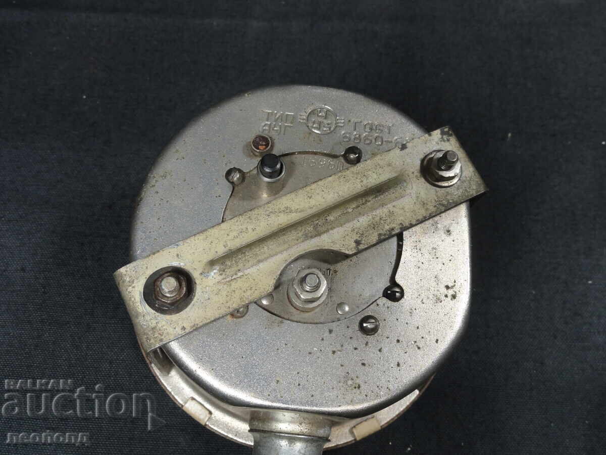 BZTs STAR RETRO SOCIALIST USSR CAR CLOCK - 5 BZTs STAR RETRO SOCIALIST USSR CAR CLOCK - 5