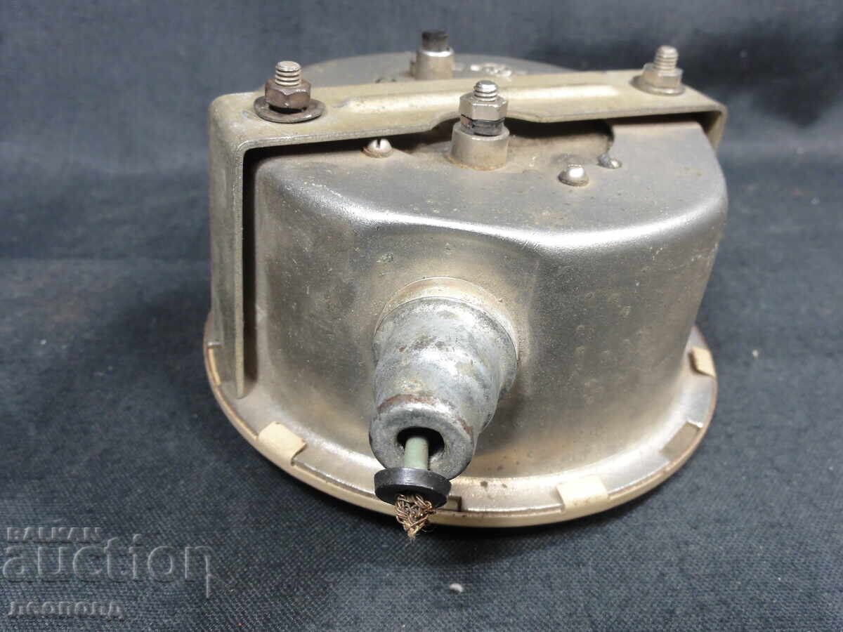 BZTs STAR RETRO SOCIALIST USSR CAR CLOCK - 6 BZTs STAR RETRO SOCIALIST USSR CAR CLOCK - 6