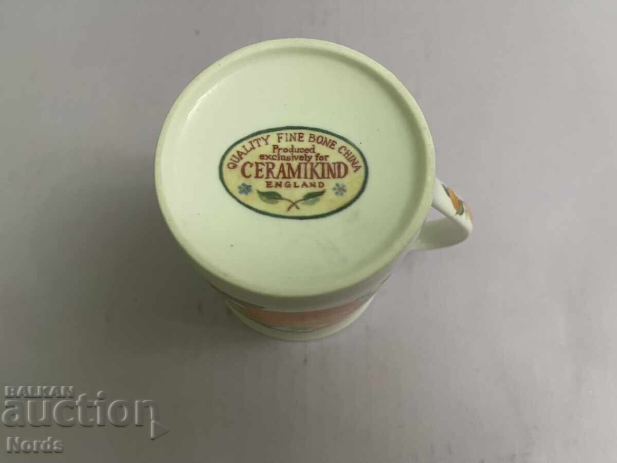 Порцеланова чаша Мъг - 6 Порцеланова чаша Мъг - 6