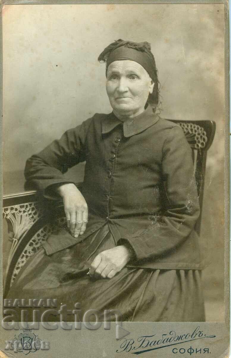 OLD PHOTOGRAPH - CARDBOARD - V. BABADZHOV - SOFIA - 2263 OLD PHOTOGRAPH - CARDBOARD - V. BABADZHOV - SOFIA - 2263