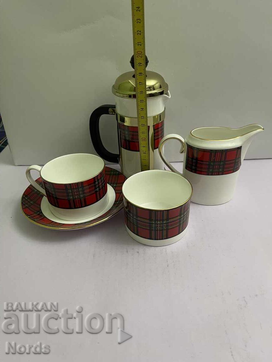 Английски коледен сервиз - 6 Английски коледен сервиз - 6