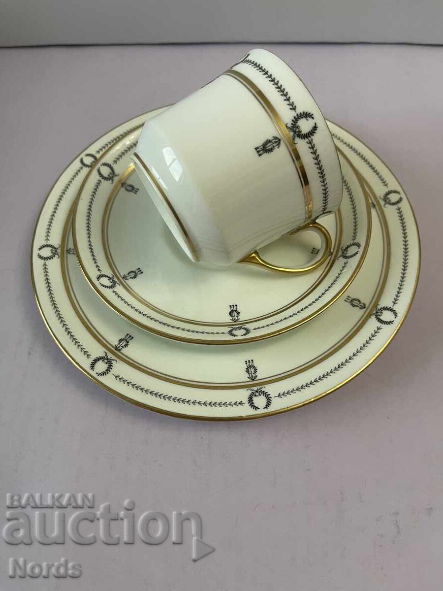 Αϊνσλεϊ βίντατζ τριπλό σετ με τιμή 6.51 BGN | € 3.33 Αϊνσλεϊ βίντατζ τριπλό σετ με τιμή 6.51 BGN | € 3.33