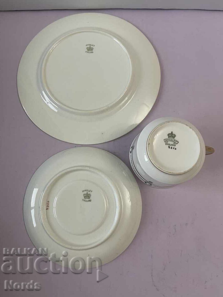 Παράδοση Αϊνσλεϊ βίντατζ τριπλό σετ Παράδοση Αϊνσλεϊ βίντατζ τριπλό σετ