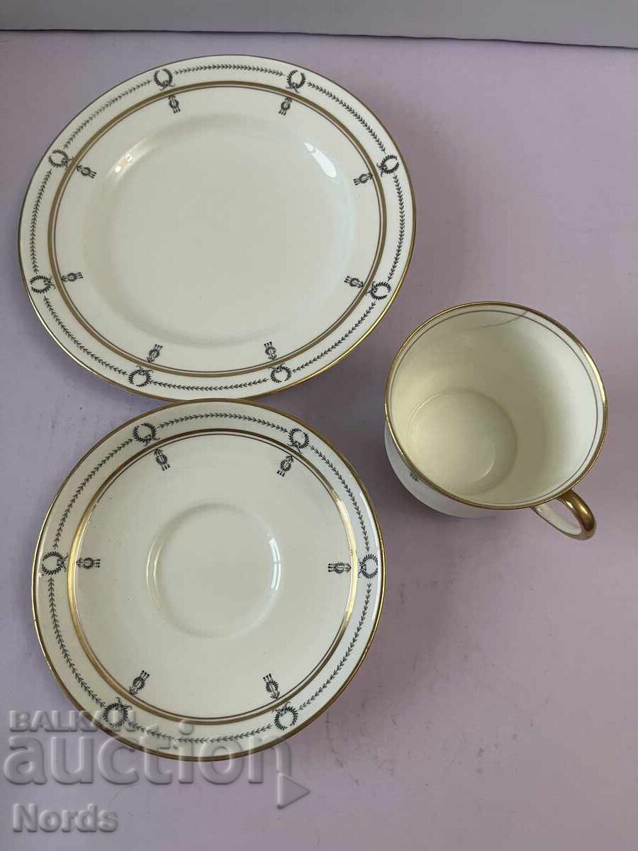 Αϊνσλεϊ βίντατζ τριπλό σετ με τιμή 5.51 BGN | € 2.82 Αϊνσλεϊ βίντατζ τριπλό σετ με τιμή 5.51 BGN | € 2.82