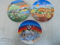 №*8390 Trei farfurii decorative din porțelan / panouri