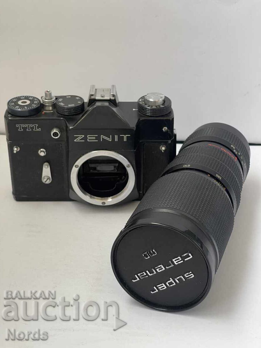 Aparat foto rusesc cu obiectiv cu preț 42.00 BGN | € 21.47 Aparat foto rusesc cu obiectiv cu preț 42.00 BGN | € 21.47