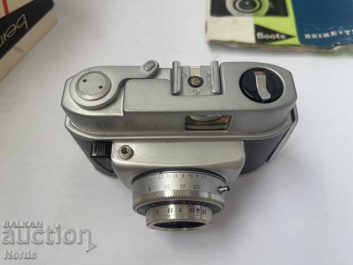 Licitație Aparat foto Berette Licitație Aparat foto Berette